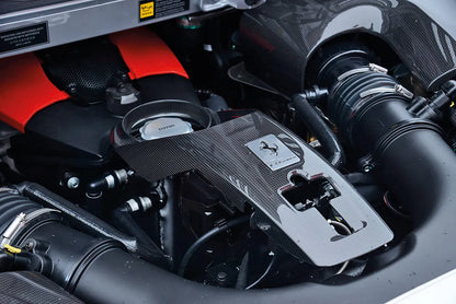 Ferrari F8 – Carbon Fibre Center Engine Cover - Carbon Fibre