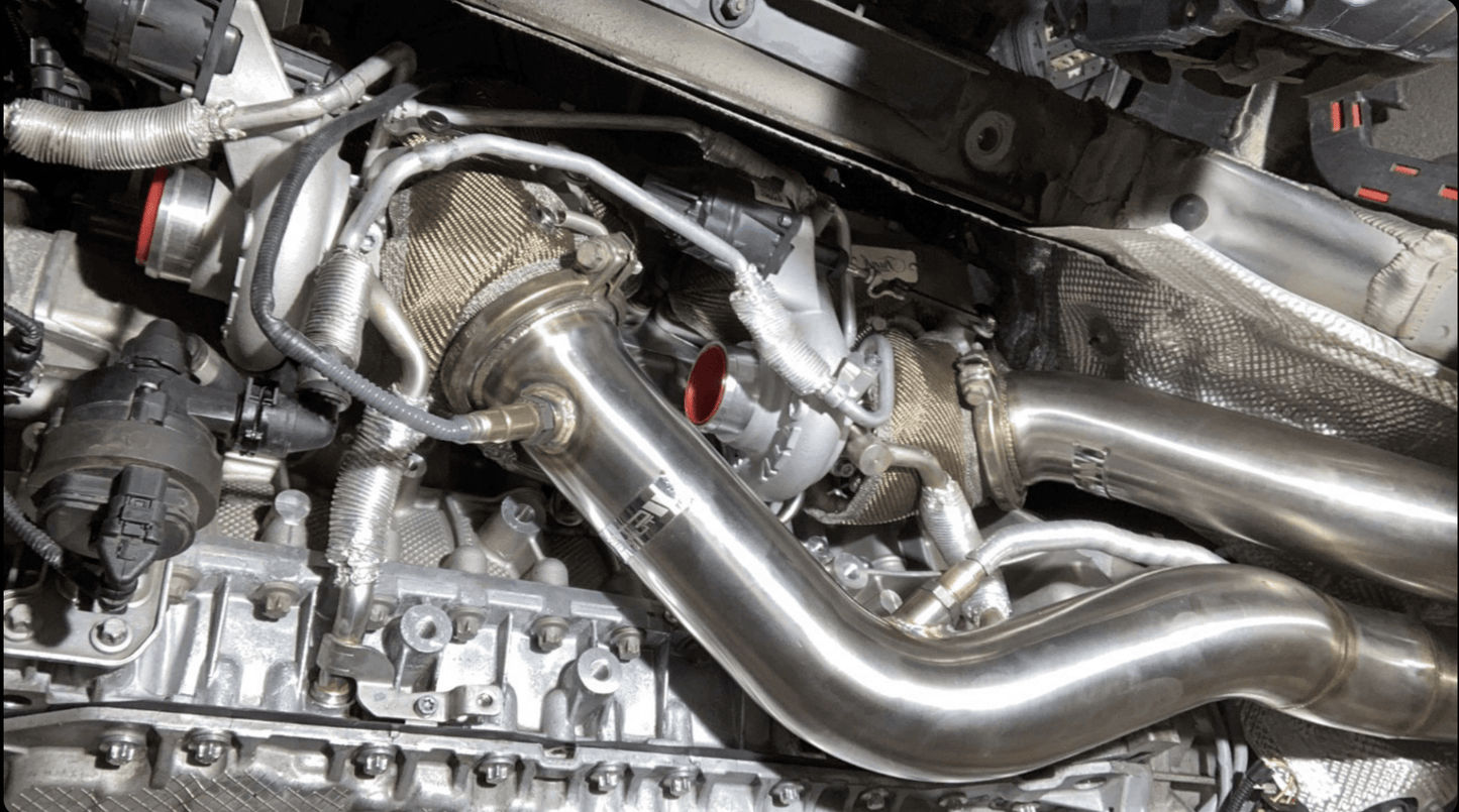 Funk Motorsport F83 BMW M4 Turbo Blanket