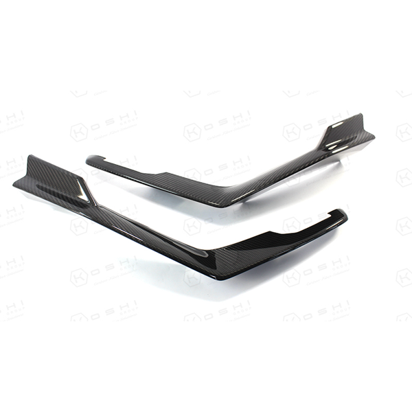 Lamborghini Urus Agressive Front Bumper Flaps - Carbon Fibre