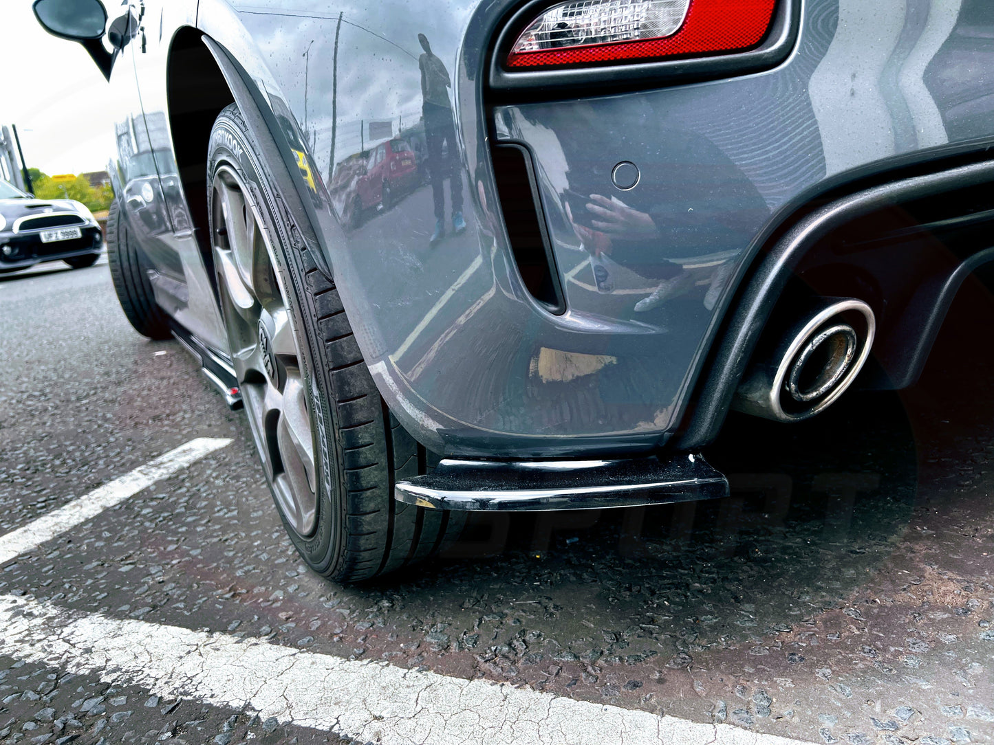 Abarth 595 Series 4 Rear Spats - Triple R Composites